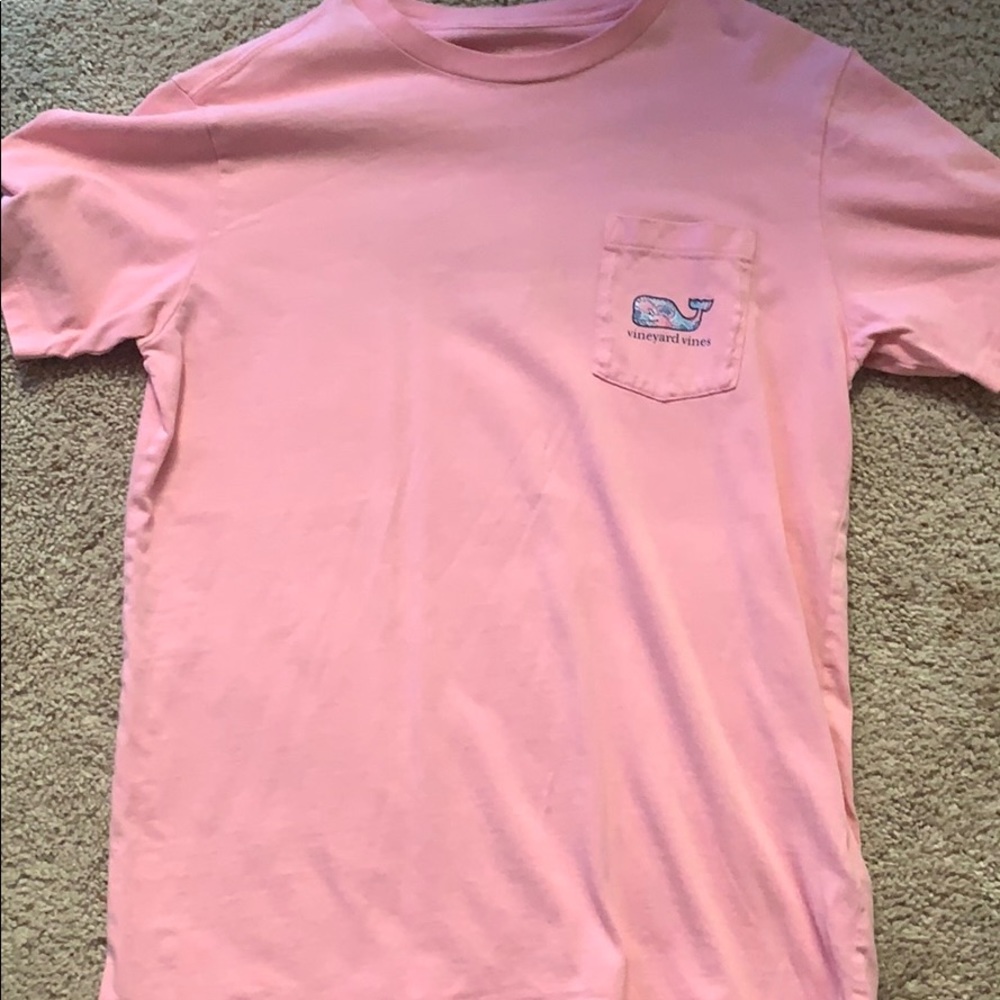 vineyard vines woman’s t-shirt